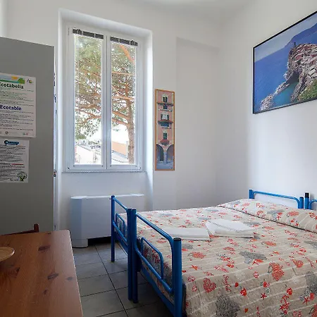 Ostello Corniglia Корнилья