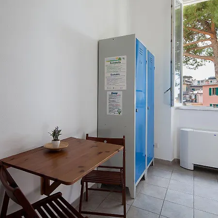 Ostello Corniglia Hostel *