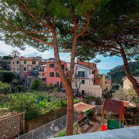 ホステル Ostello Corniglia